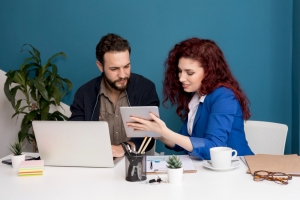 Fast course development with iSpring Fast course development with iSpring